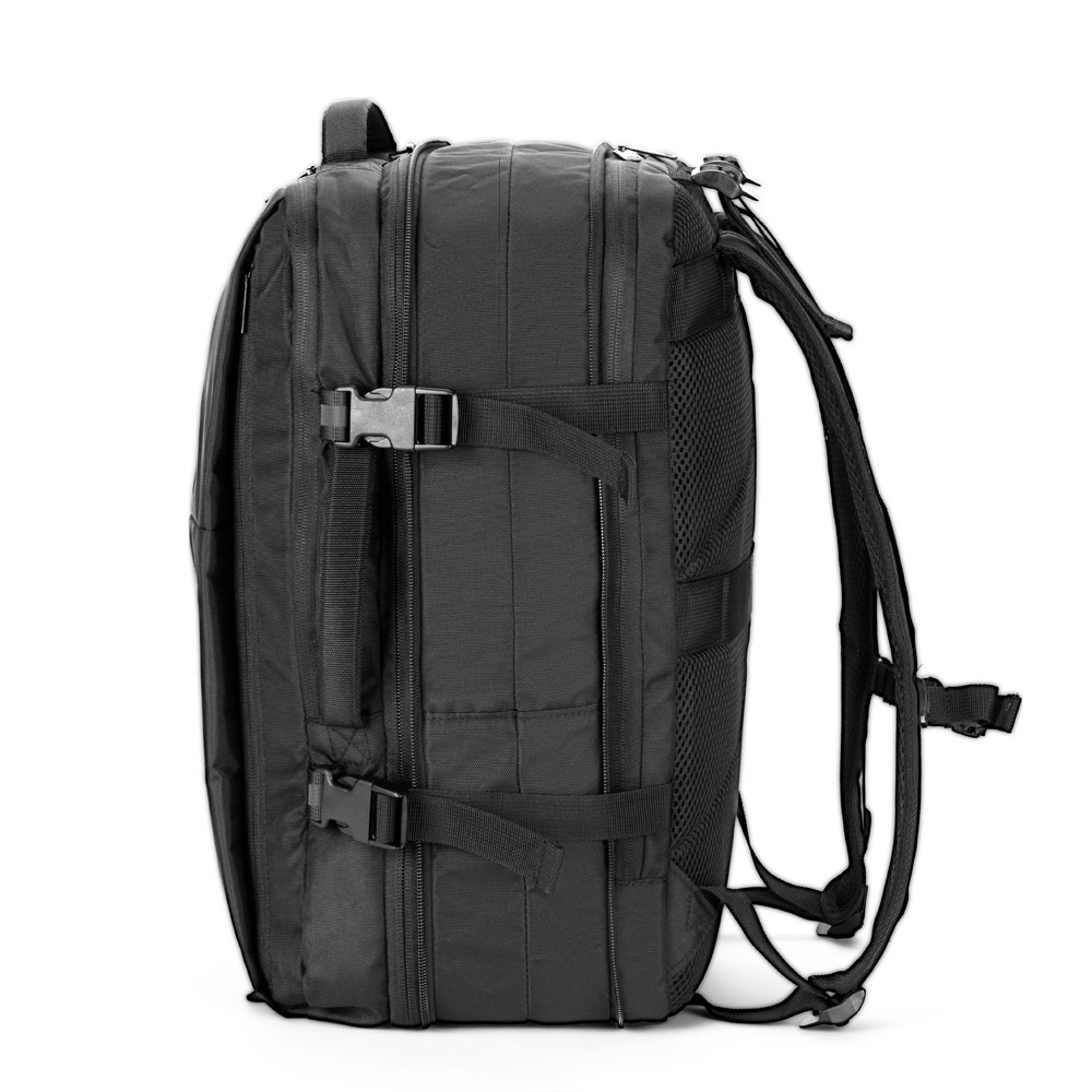 Mochila de viagem em poliéster reciclado 600D de alta densidade, com bolso para notebook 17'3" e placa para gravação 29 L