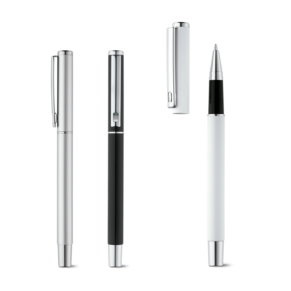 Caneta Roller em alumínio com escrita em preto