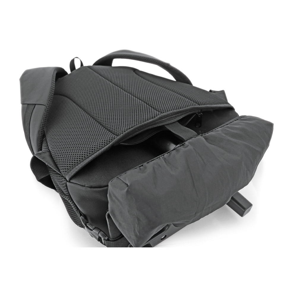 Mochila trolley para notebook 17'' em Nylon 999 impermeável com 2 rodas e sistema de proteção integrado 30 L