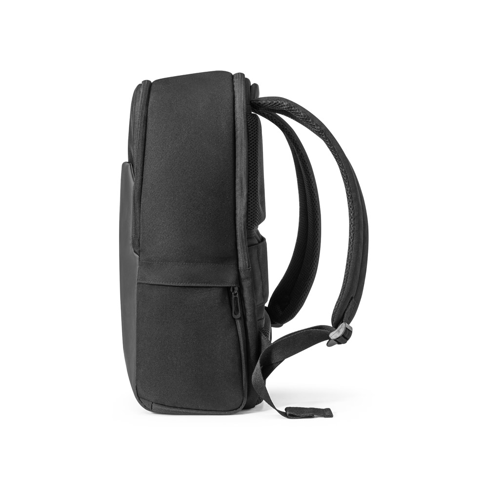 Mochila (20 L) 2 em 1 com bolsa térmica (4'5L) inclusa que permite a sua utilização em conjunto ou separado