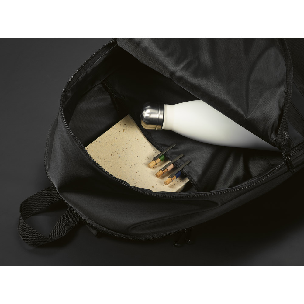 Mochila em poliéster reciclado 290T 3 sarja com compartimento para notebook 15" 18 L