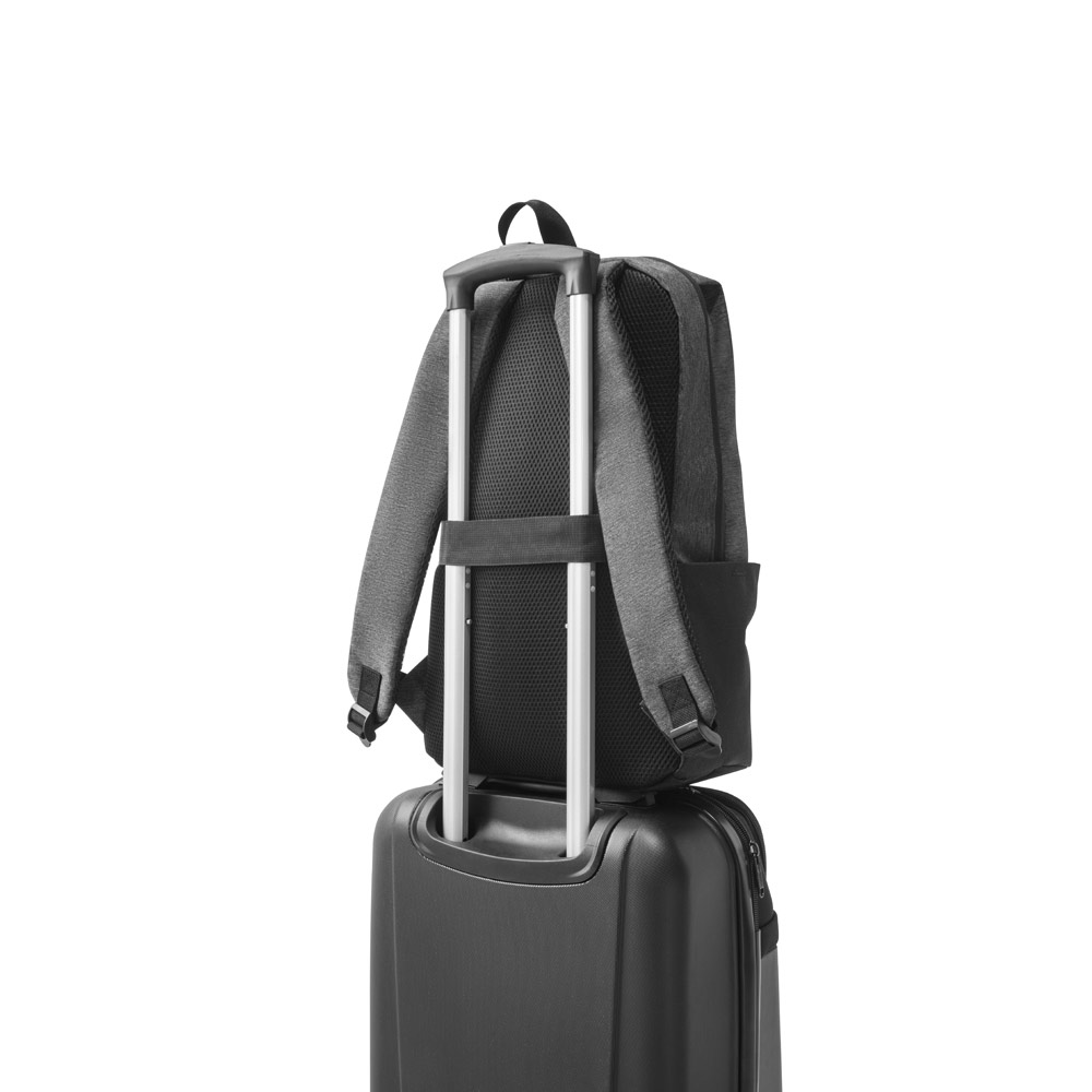 Mochila para notebook 15.6" em 300D de alta densiade 2Tone com nylon 17 L