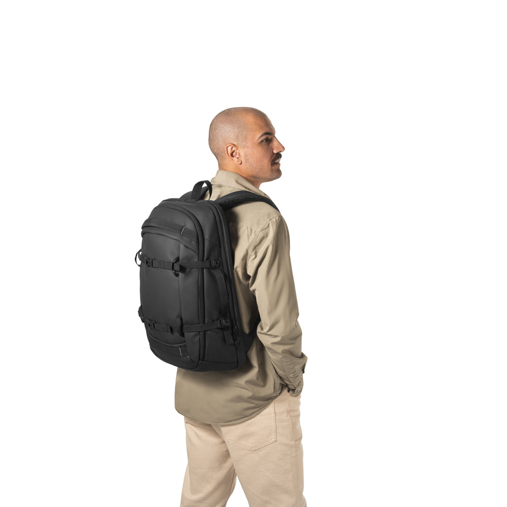 Mochila para notebook em 900D poliéster reciclado de alta densidade com revestimento resistente à agua 17'3" 21 L