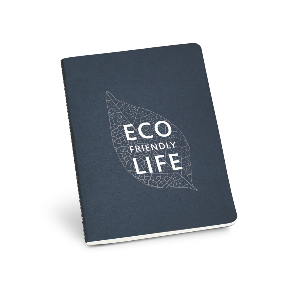 Caderno A5 de capa flexível em cartão kraft reciclado com 80 páginas pautadas recicladas