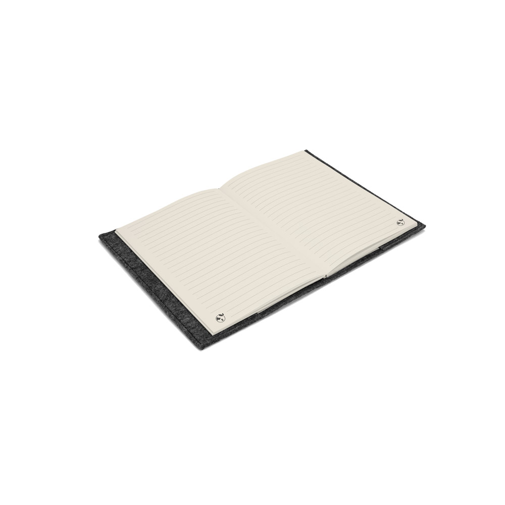 Caderno A5 com capa em feltro 100% reciclado, com 160 páginas pautadas recicladas