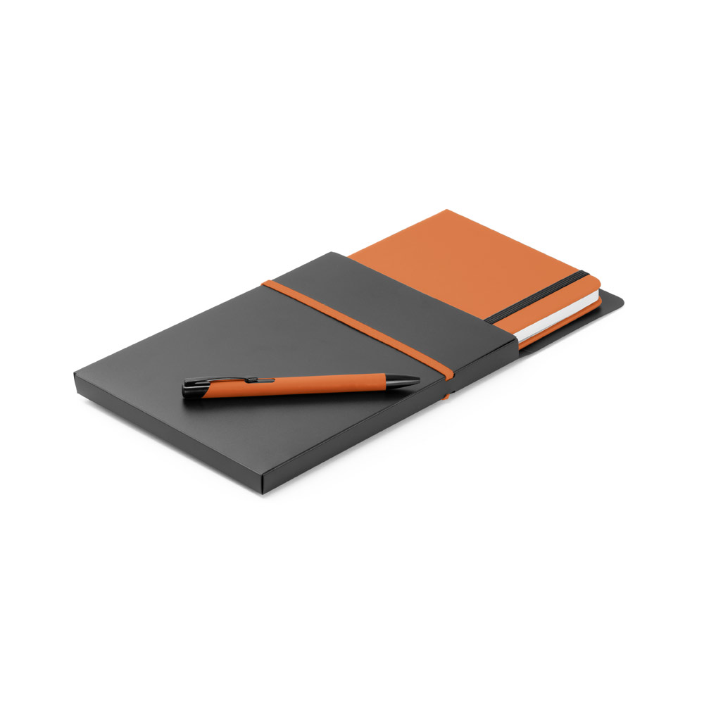 Conjunto de caderno A5 e esferográfica