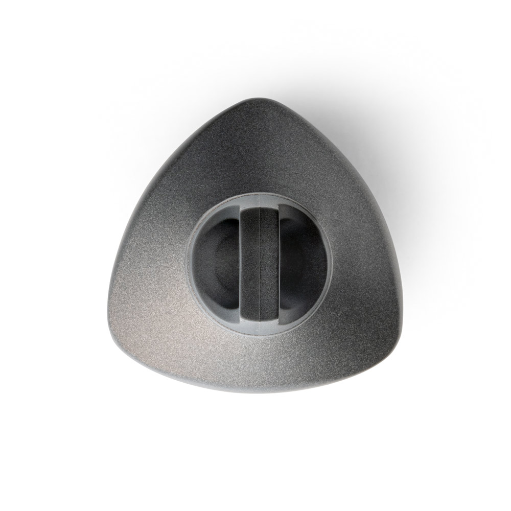 Squeeze em alumínio com formato triangular e tampa em PP 570 mL