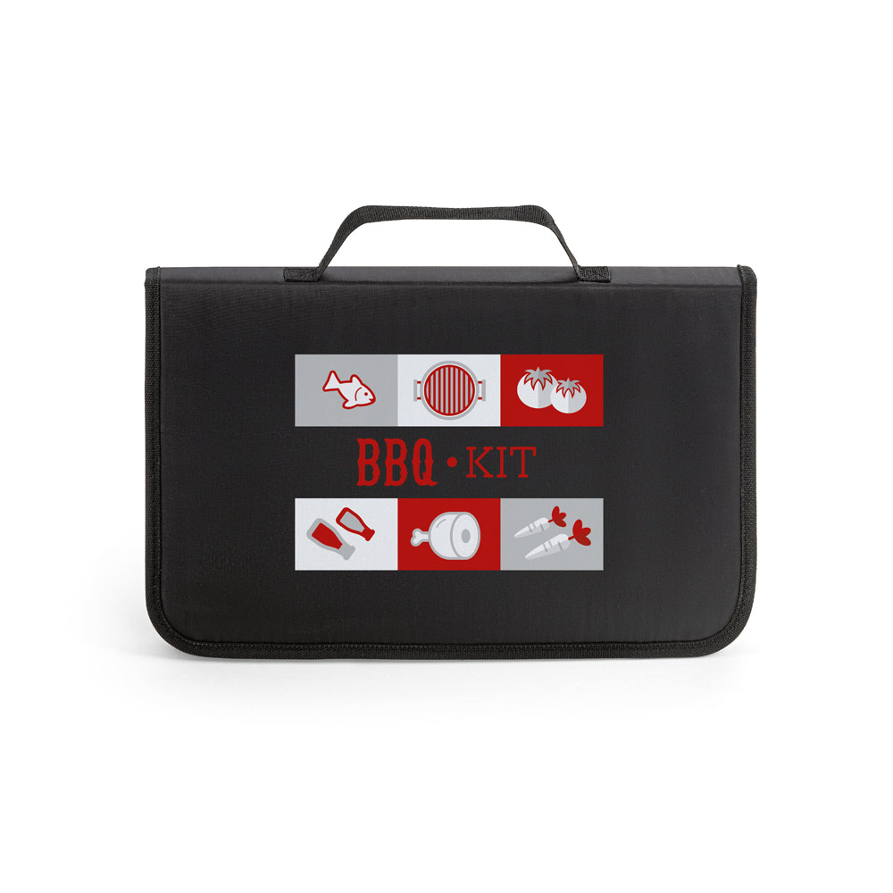 Kit churrasco em estojo de 210D e tábua em bambu com 5 utensílios em aço inox e madeira de Seringueira