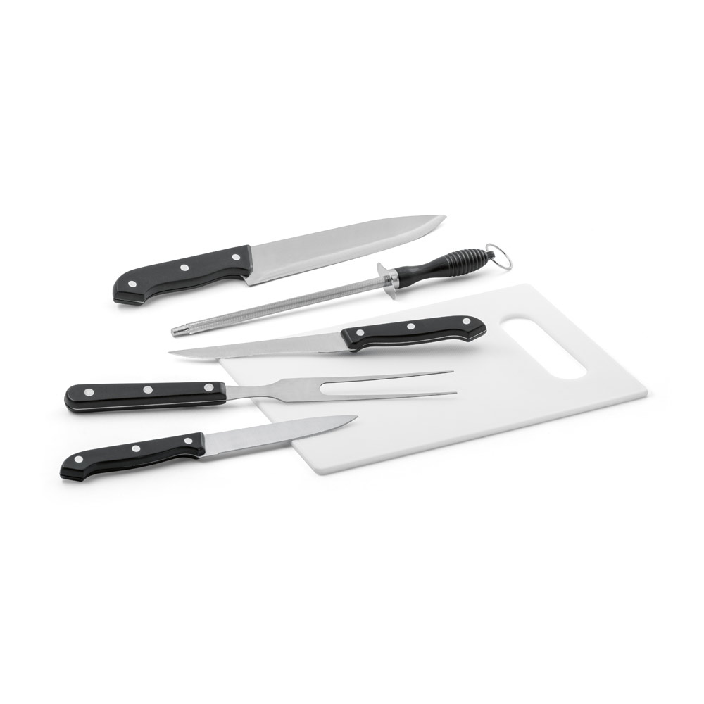 Kit churrasco em estojo de nylon 210D com tábua em PP e 5 utensílios em aço inox e PP