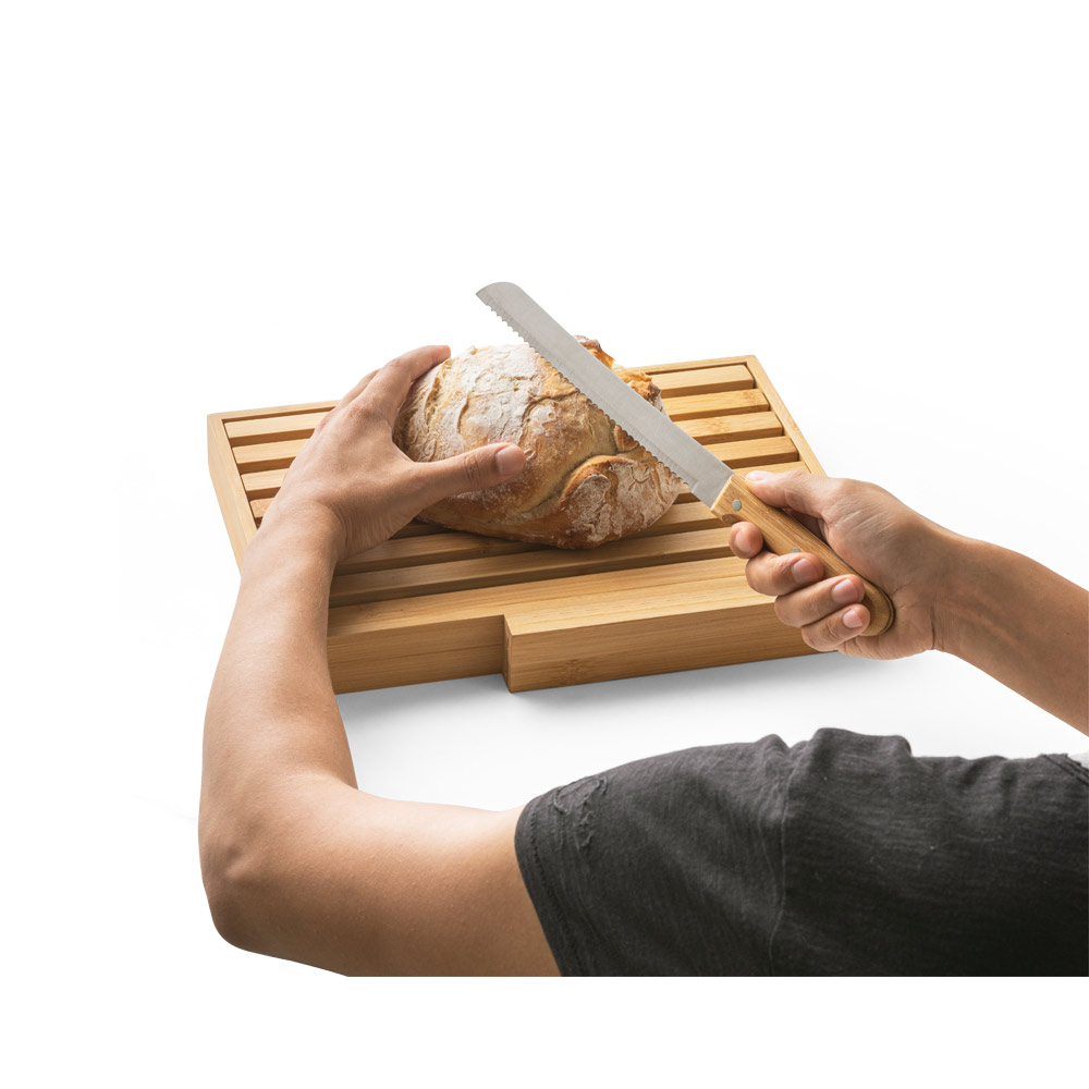 Tábua para pão em bambu com faca em aço inox