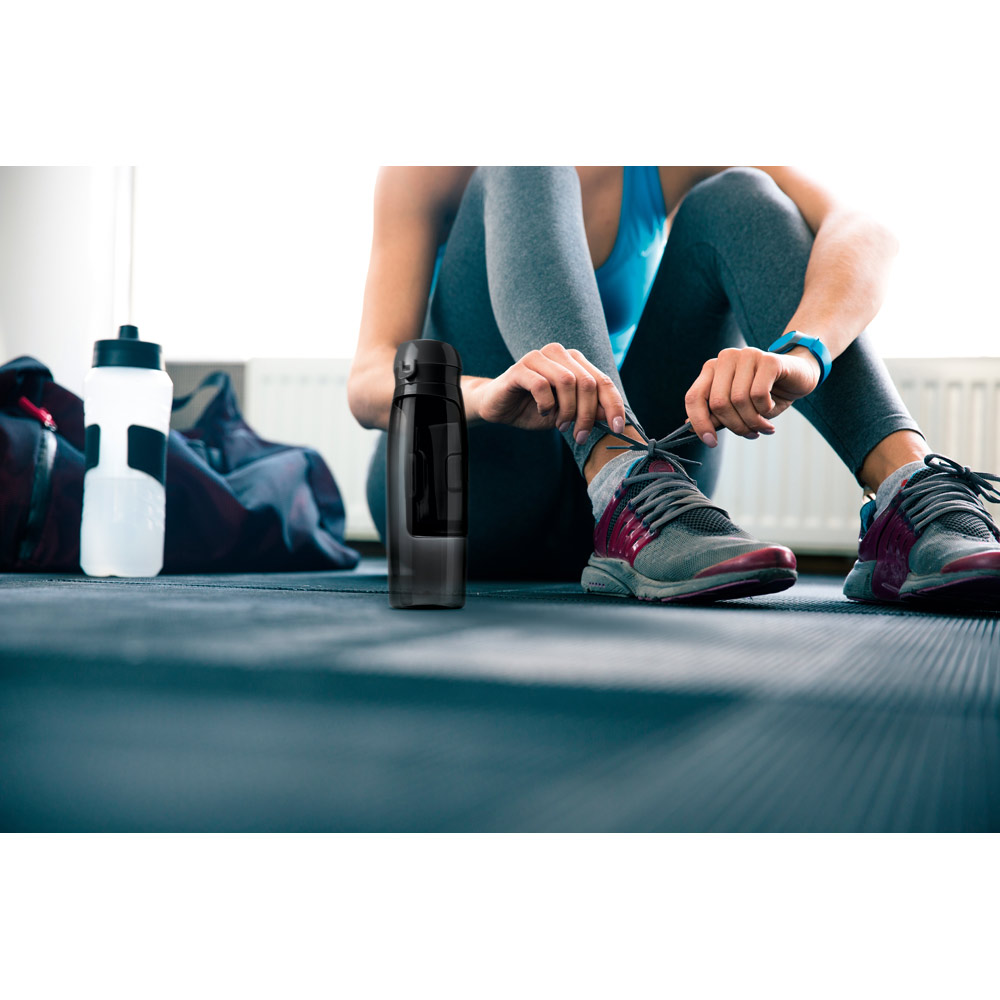 Squeeze em Tritan™ com tampa em PP 800 mL