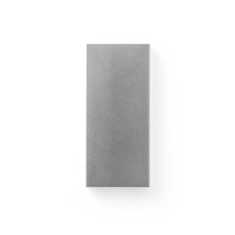 Bateria portátil em alumínio 100% reciclado e bateria em lítio com capacidade de 5'000 mAh