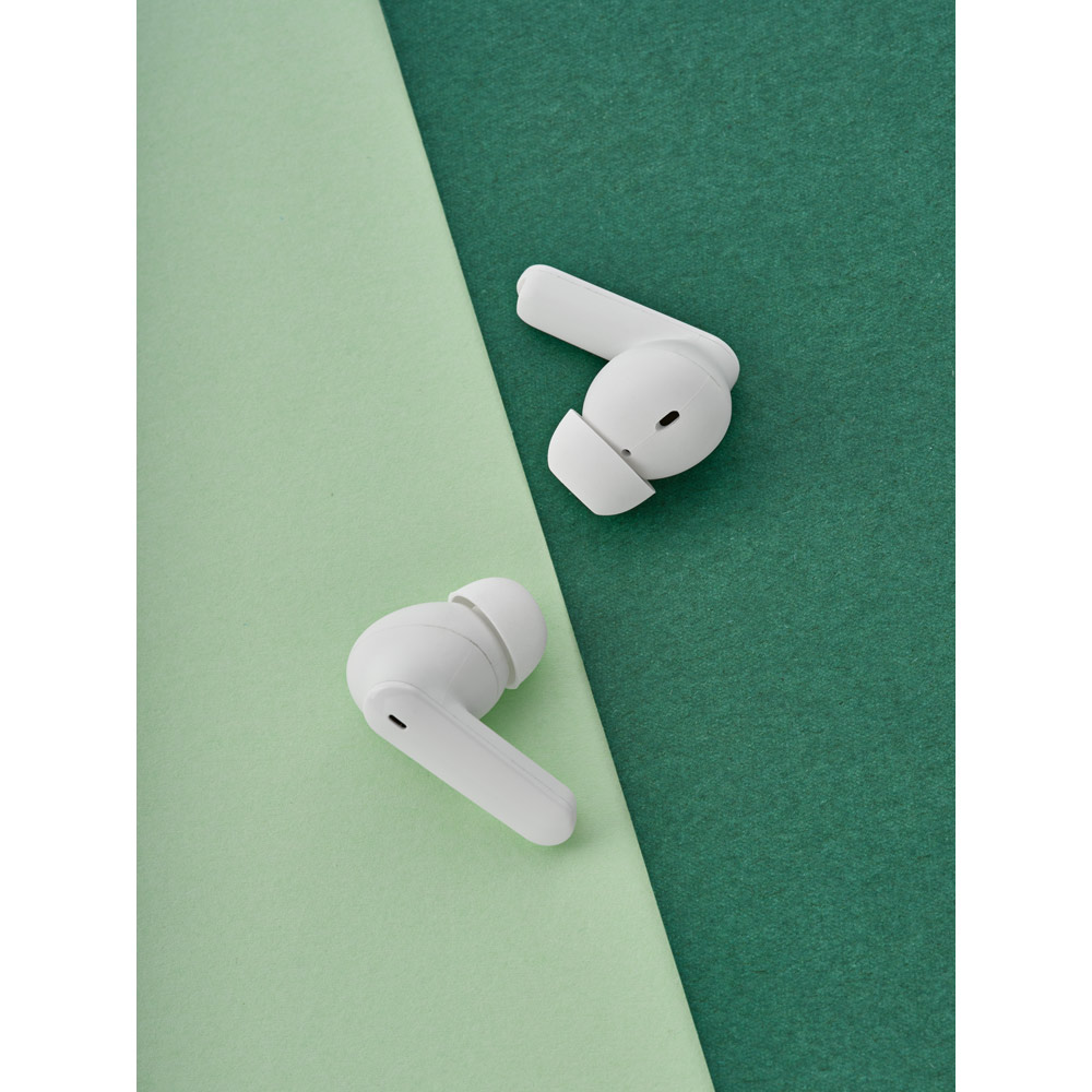 Fone de ouvido wireless com autonomia de 6h, em ABS 100% reciclado
